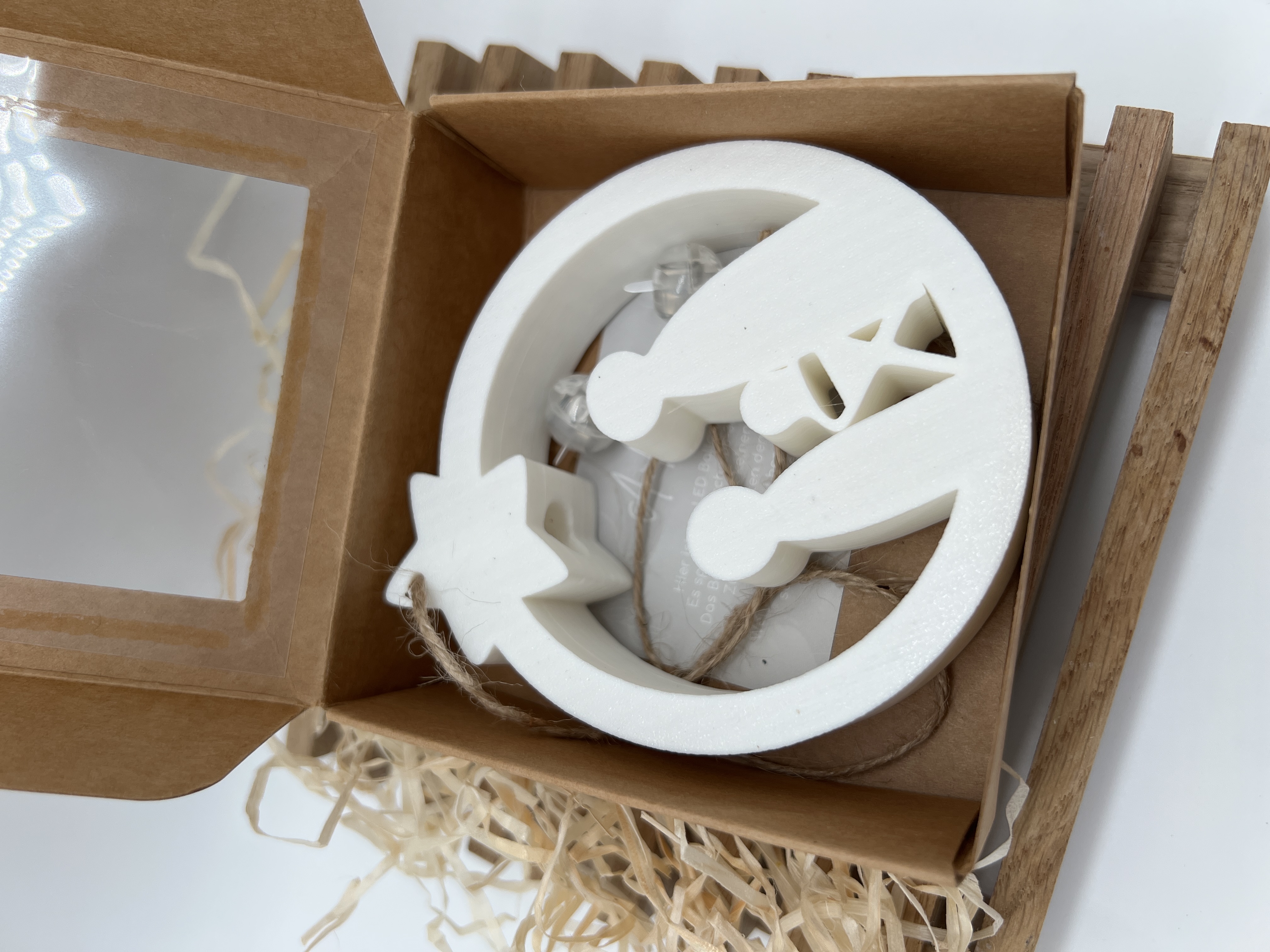 Mini Krippe mit Licht zum Hängen