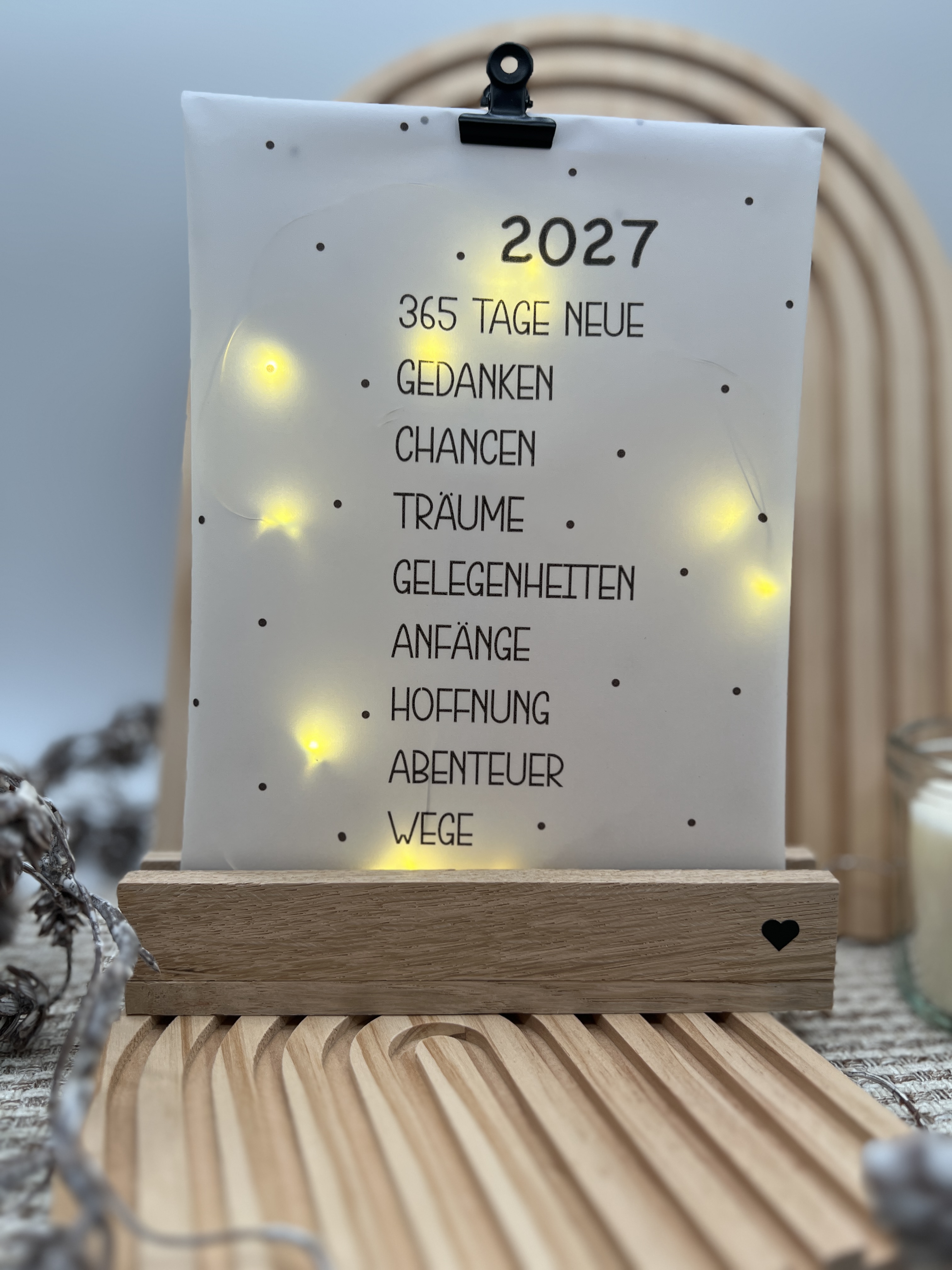 Lichttüte „2027“ – Stimmungsvolle Silvesterdeko mit LED-Licht